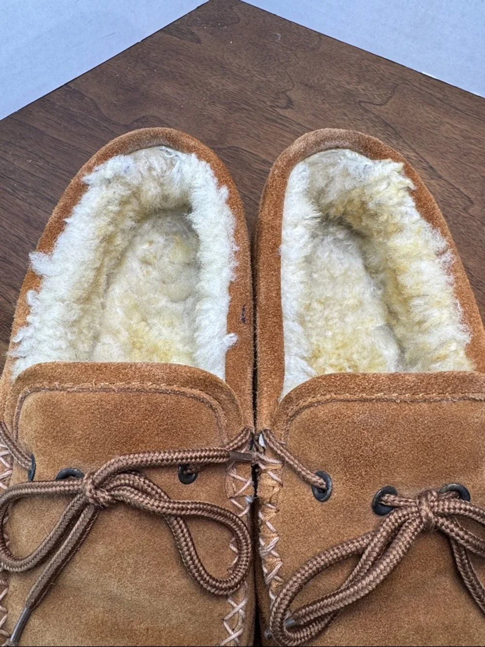 RJs Fuzzies Men's Suede Shearling Lined Moccasin Slippers Grandpa Loafer, sz 9